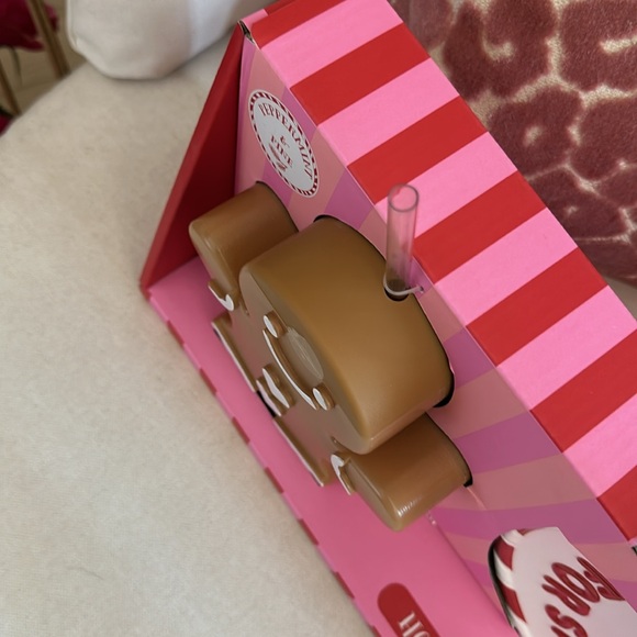 Peppermint & Pine gingerbread man sippy cup and cookie plate Santa Christmas - Picture 7 of 7